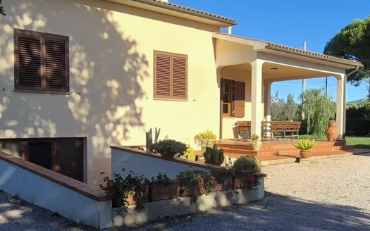 Appartamento in Vendita a Campiglia Marittima – Rif.100 – Villa Rita